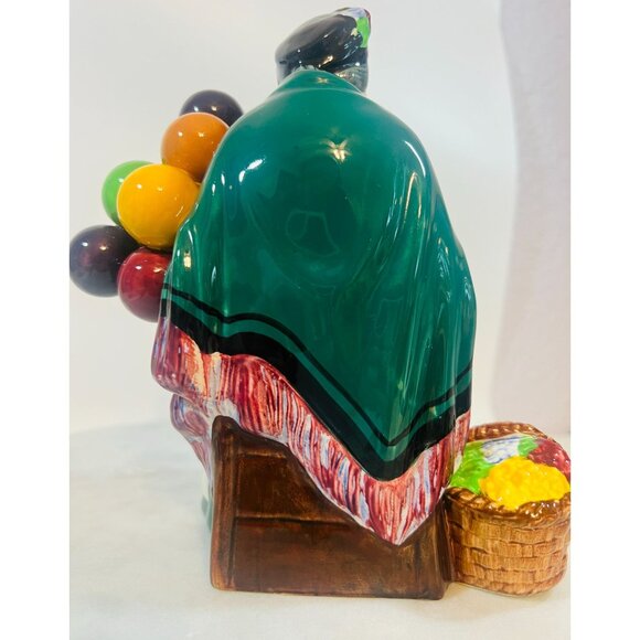 Vtg Royal Doulton Old Balloon Seller Figurine HN 1315 Porcelain 7.5" England - Picture 3 of 5